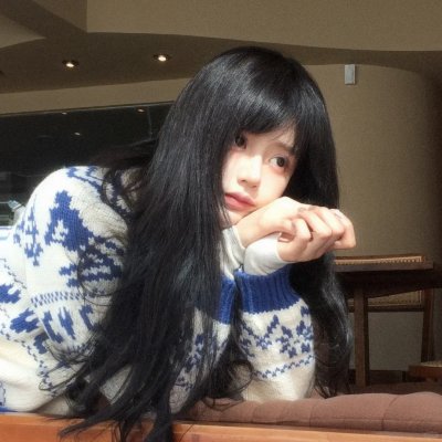 动态漫画·开局强吻裂口女海报