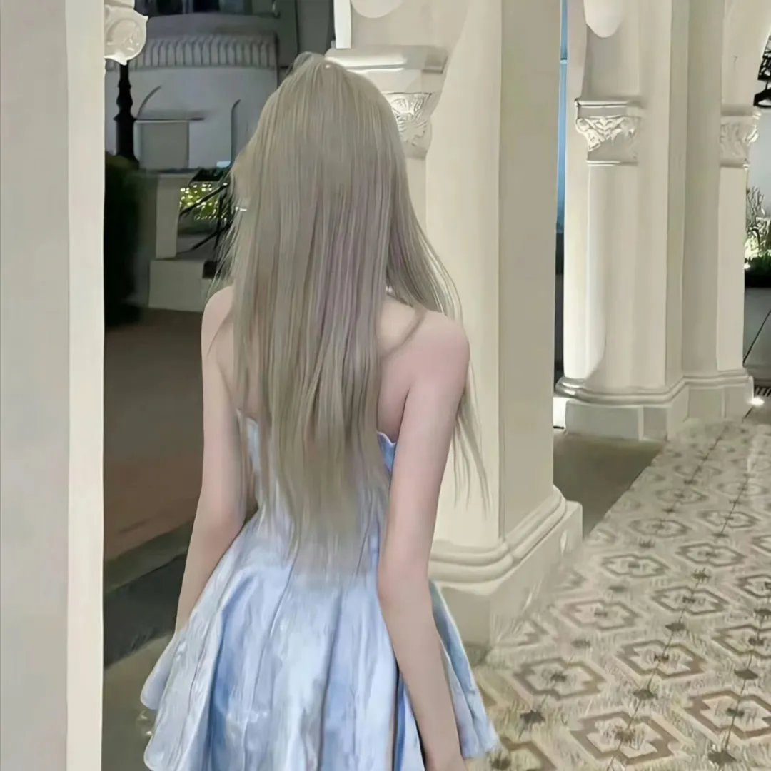 美人鱼之海盗来袭海报